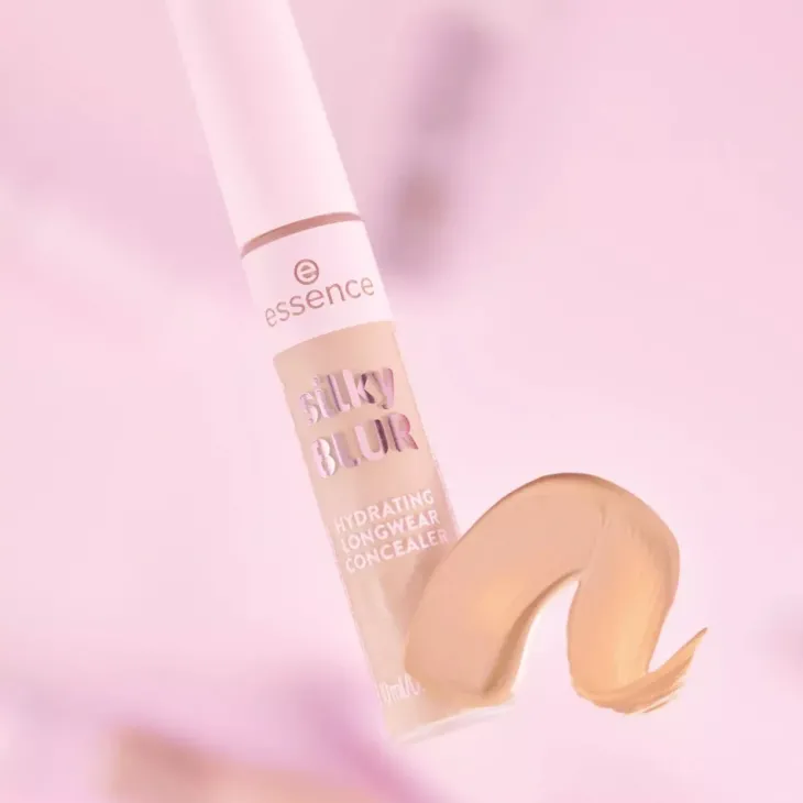 Essence Silky Blur nawilżający korektor w płynie 180 10 ml