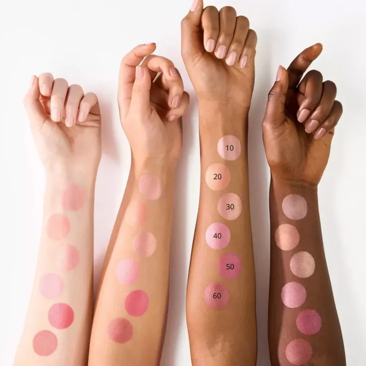 Essence Soft Baked Blush wypiekany róż do policzków 40 Think Pink 4,5 g