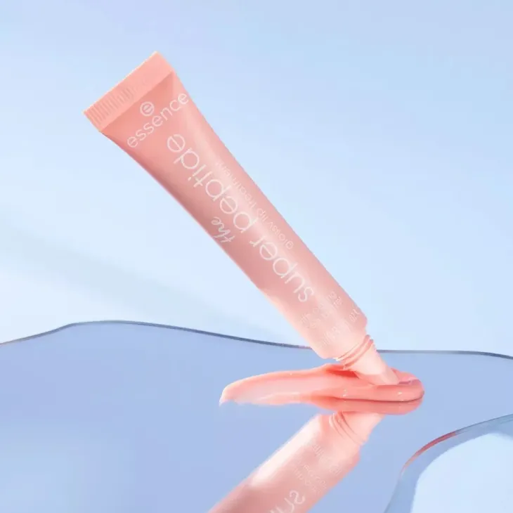 Essence The Super Peptide Glossy Lip Treatment błyszczący balsam do ust 07 Sugardorable! 10 ml