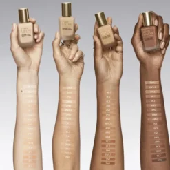 Estée Lauder Double Wear Stay-in-Place Makeup SPF10 trwały podkład kryjący do twarzy 2N1 Desert Beige 30 ml