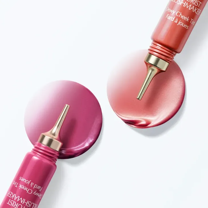 Estée Lauder Futurist Blushmaker Dewy Cheek Tint Liquid Blush rozświetlający róż do policzków w płynie 02 Across the Dancefloor 10 ml