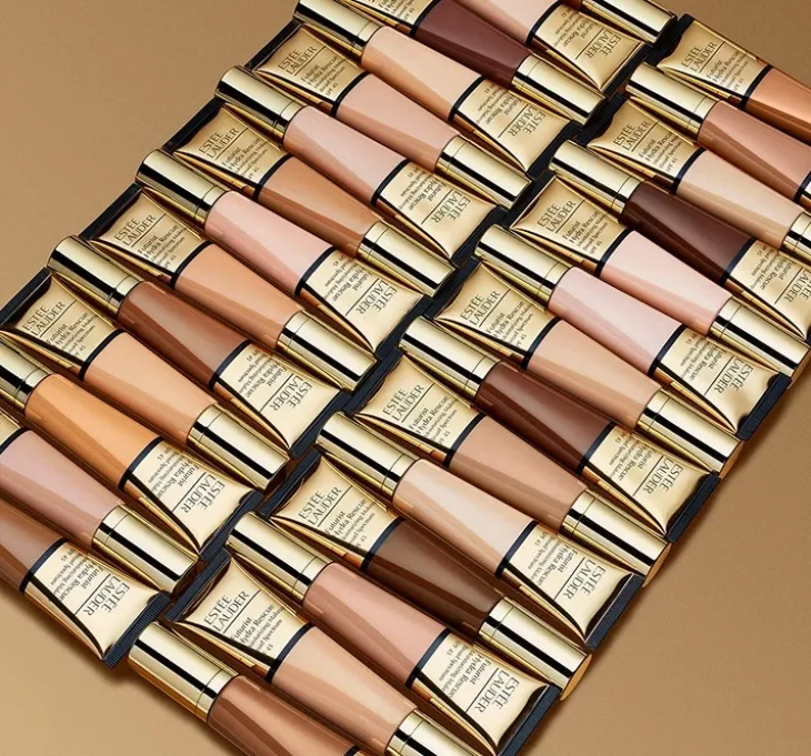 Estée Lauder Futurist Hydra Rescue Moisturizing Makeup SPF45 podkład do twarzy 2N2 Buff 35ml