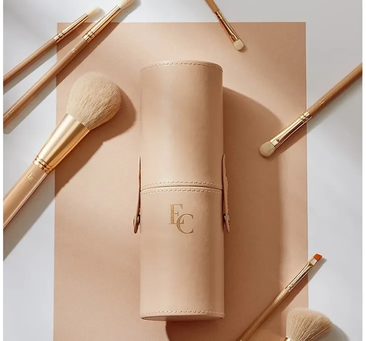 Eveline Cosmetics pędzel do aplikacji pudru F01