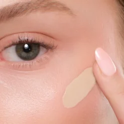 Eveline Cosmetics Wonder Match kryjący krem BB z SPF50 0,5 Porcelain 30 ml