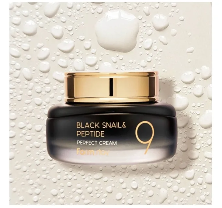 Farmstay Black Snail & Peptide9 przeciwzmarszczkowy krem ze śluzem ślimaka 55 ml