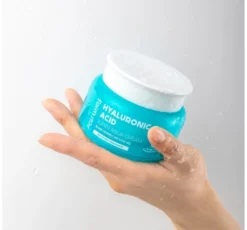 Farmstay Hyaluronic Acid nawilżający krem do twarzy z kwasem hialuronowym 100 ml