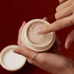 Fraijour Alchemic Ginsenoside Intense Firming Cream intensywnie ujędrniający krem przeciwzmarszczkowy z żeń-szeniem 50 ml