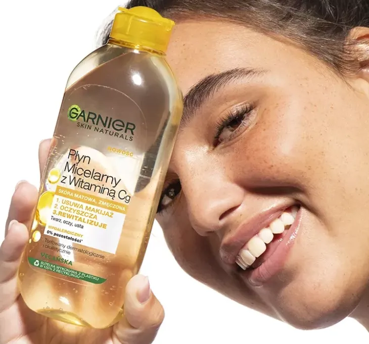 Garnier Skin Naturals Vitamin C płyn micelarny do demakijażu 400 ml