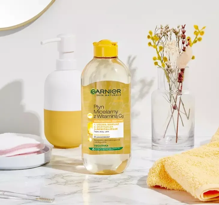 Garnier Skin Naturals Vitamin C płyn micelarny do demakijażu 400 ml