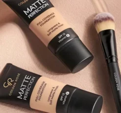 Golden Rose Matte Perfection SPF15 matujący podkład kryjący C5 35 ml