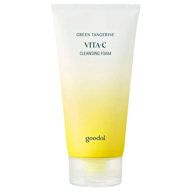 Goodal Green Tangerine Vita C oczyszczająco rozświetlająca pianka do mycia twarzy 150 ml