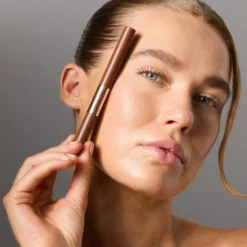 Gosh Brow Tint 2in1 tint do brwi z żelem 001 Brow Tint 2,9 g