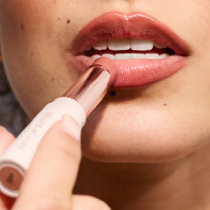 Gosh Juicy Lip Butter odżywczy balsam do ust w sztyfcie 003 Autumn Brown 2,8 g