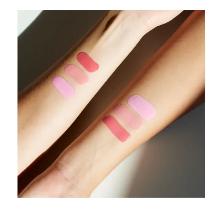 Gosh Matte Blush Up róż w kremie 003 Cherry Berry 14 ml