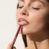 Gosh Velvet Touch wodoodporna konturówka do ust 016 The Red 1,2 g