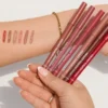 Gosh Velvet Touch wodoodporna konturówka do ust 012 Rasin 1,2 g