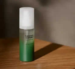 Haruharu Wonder Black Bamboo nawilżająca mgiełka do twarzy 80 ml