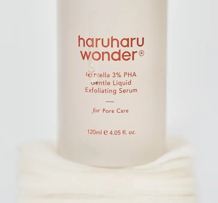 Haruharu Wonder Centella 3% PHA delikatne serum złuszczające do twarzy 120 ml