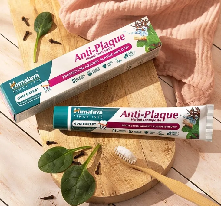 Himalaya Anti-Plaque pasta do zębów przeciw tworzeniu się płytki nazębnej 75 ml