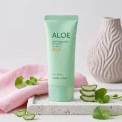 Holika Holika Aloe CICA Waterproof Sunscreen SPF50+ PA++++ wodoodporny krem-żel przeciwsłoneczny do ciała i twarzy 100 ml
