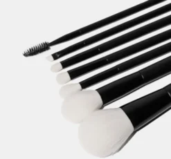 Inglot Brush Tube zestaw pędzli do makijażu w tubie Czarny