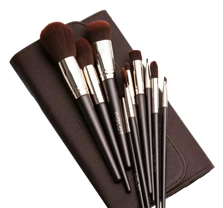 Inglot Chocolate zestaw pędzli do makijażu w etui