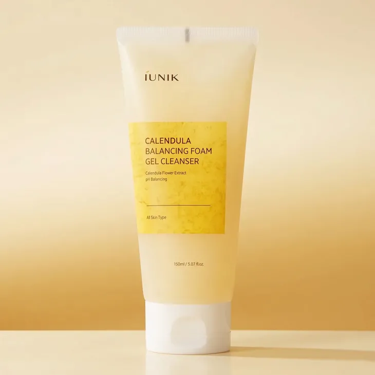 iUNIK Calendula Balancing Foam Gel Cleanser oczyszczający żel do mycia twarzy 150 ml