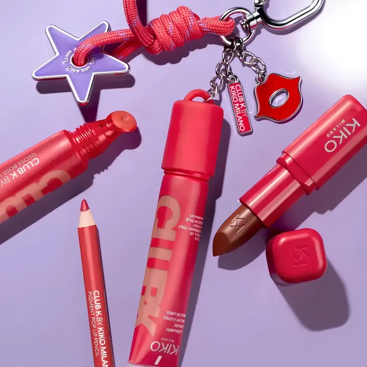 KIKO Milano Club K Pigment Pop Lipstick nawilżająca pomadka kryjąca w sztyfcie 06 Can't Miss 3,5 g