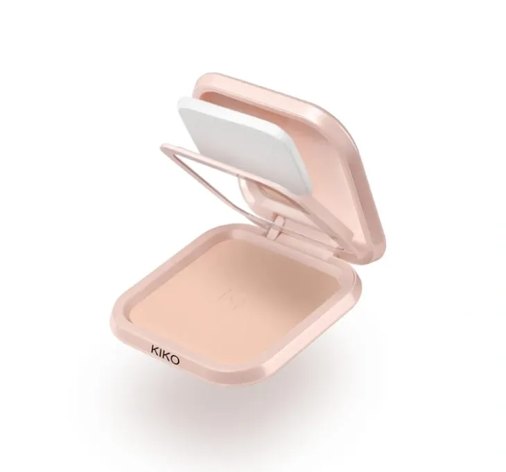 KIKO Milano Skin Lover nawilżający i wygładzający podkład w pudrze 03 Rosy Milk 10 g
