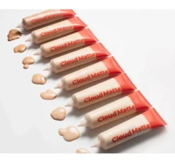 Lamel Cloud Matte kryjący podkład do twarzy matujący 02N Porcelain 30ml