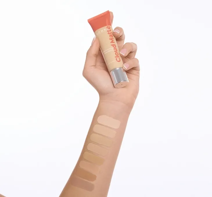 Lamel Cloud Matte kryjący podkład do twarzy matujący 02N Porcelain 30ml