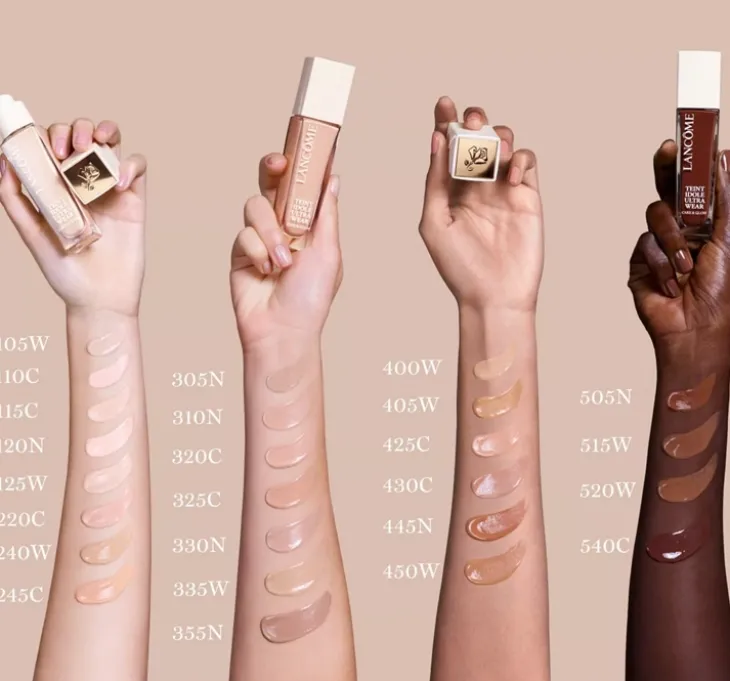 Lancôme Teint Idole Ultra Wear Care & Glow rozświetlający podkład w płynie SPF25 245C 30 ml