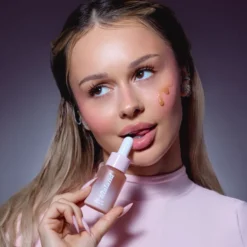Lilaland Glow Serum rozjaśniające serum z witaminą C i żywicą Dragon's Blood 30 ml