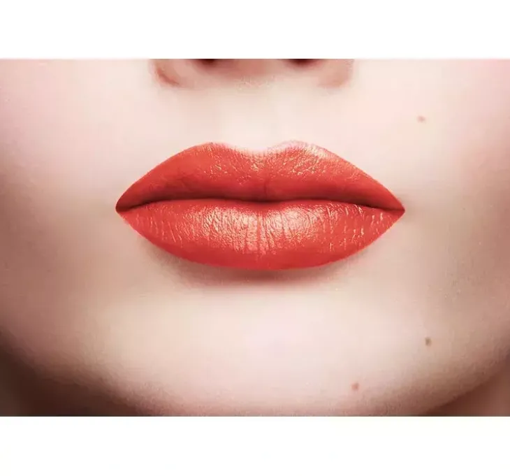 L'Oréal Paris Color Riche pomadka do ust 373 Magnetic Coral 4,7 g