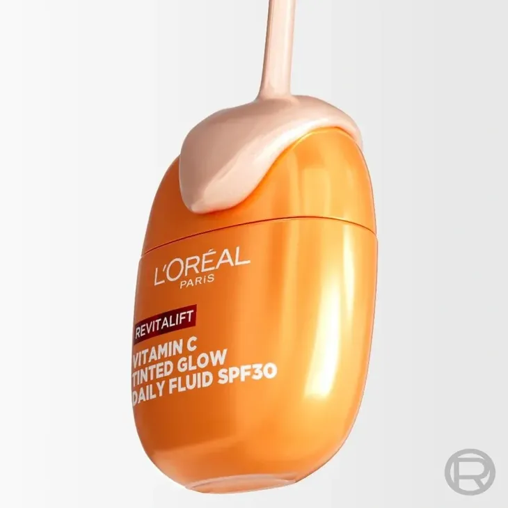 L'Oréal Paris Revitalift Vitamin C Tinted Glow Daily Fluid lekki krem koloryzujący SPF30 40 ml