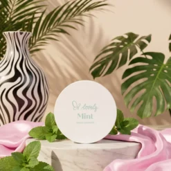 Lovely Mint transparentny miętowy puder sypki do twarzy 6 g