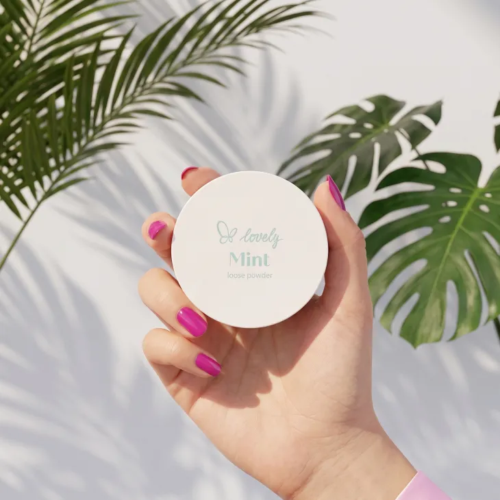 Lovely Mint transparentny miętowy puder sypki do twarzy 6 g