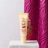 Lovely Pocket Treat aromatyczny balsam do ust z dodatkiem oleju jojoba i witaminą E breloczek 11 g