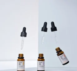 Make Me Bio Bloomi Queen B multifunkcyjne serum z 1% bakuchiolu 15ml