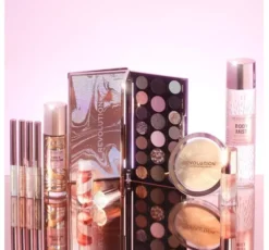 Makeup Revolution Festive Allure błyszczący eyeliner do powiek Holo White 2,4ml