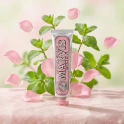 Marvis Care Sensitive Gums Gentle Mint delikatna pasta do zębów i wrażliwych dziąseł miętowa 75 ml