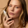 Max Factor Miracle Pure Hydratint Essence lekki podkład nawilżający tint do twarzy 3 Light 30 ml