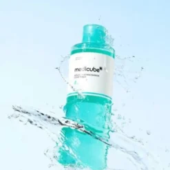 Medicube Azelaic Acid Clear Toner oczyszczający tonik rozjaśniający z kwasem azelainowym 250 ml