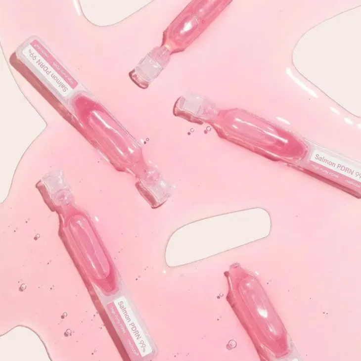 Medicube PDRN Pink One Day nawilżające serum do twarzy z kolagenem i PDRN 10 x 1,5 ml