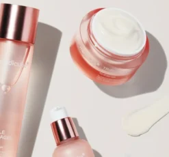 Medicube Triple Collagen Cream ujędrniający krem do twarzy z kolagenem 50 ml