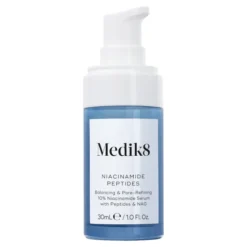 Medik8 Niacinamide Peptides serum do twarzy redukujące niedoskonałości 30 ml