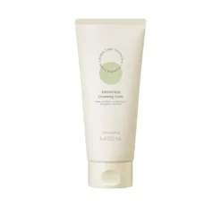 Missha Creamy Latte Green Tea Cleansing Foam głęboko oczyszczająca pianka do mycia twarzy 172 g