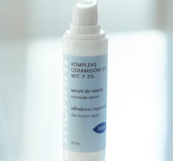 MohaniDerm do twarzy z kompleks ceramidów 5% witamina F 3% 30ml