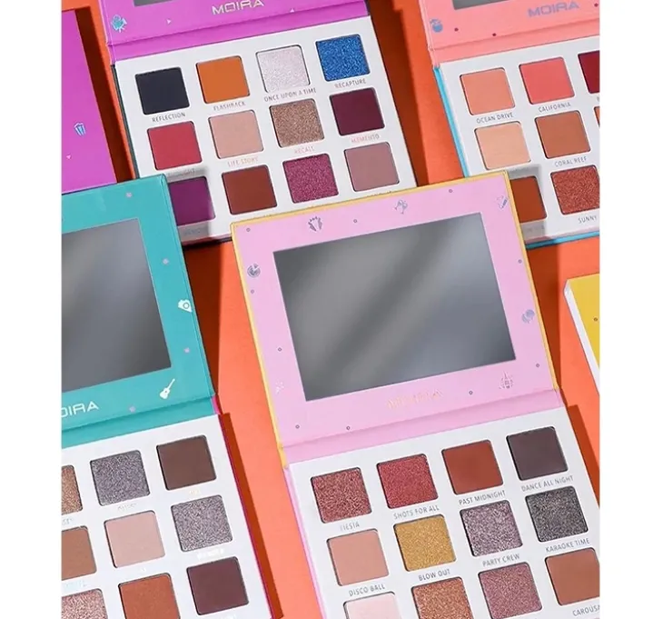Moira Weekend paleta cieni do powiek Live In The Moment 14,4g