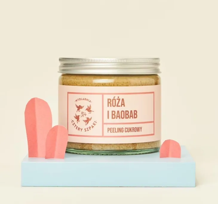 Mydlarnia Cztery Szpaki cukrowy peeling do ciała Róża i Baobab 250ml